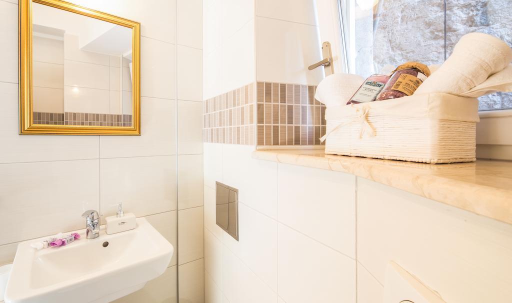 Luxury Apartment Riva With A Magnificient View Split Exterior foto